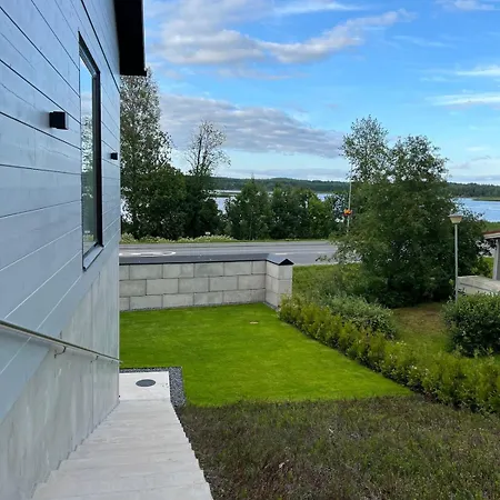 New Gorgeous Semi-detached House *