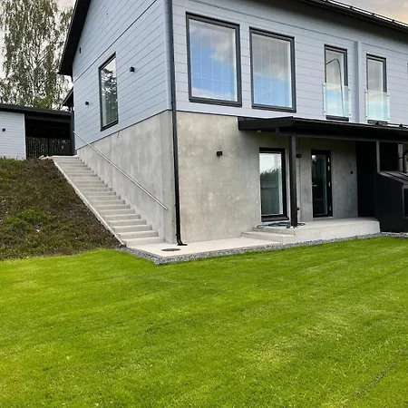 New Gorgeous Semi-detached House Appartement *